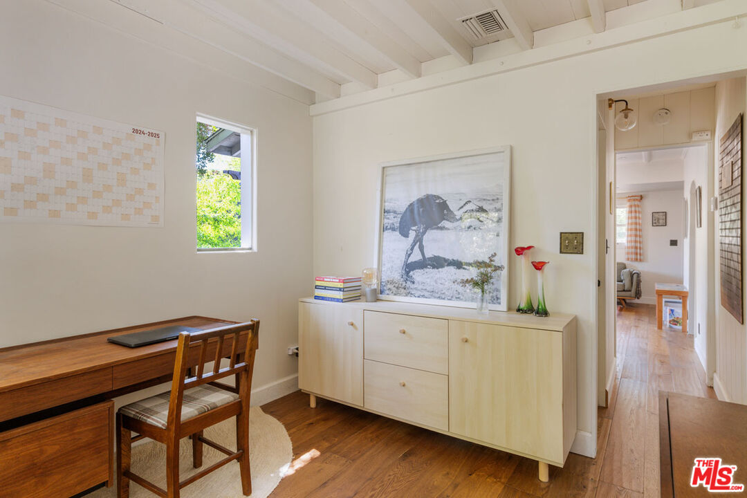Los Angeles, California, 90065, United States, 1 Bedroom Bedrooms, ,1 BathroomBathrooms,Residential,For Sale,1898467