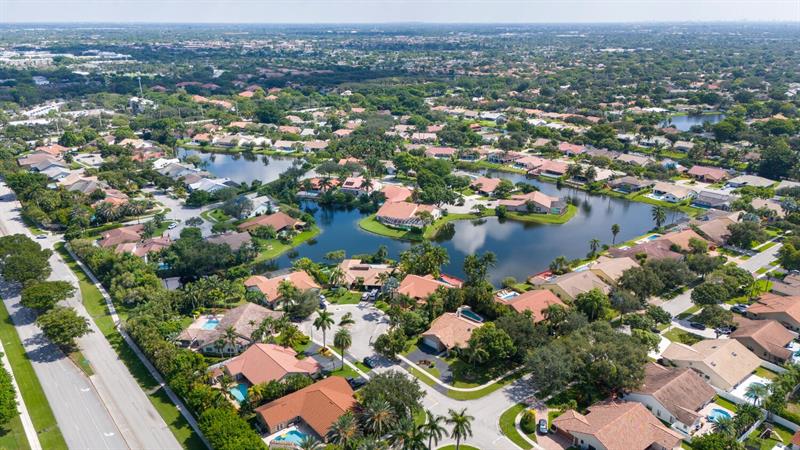 Plantation, Florida, 33322, United States, 4 Bedrooms Bedrooms, ,2 BathroomsBathrooms,Residential,For Sale,1925326