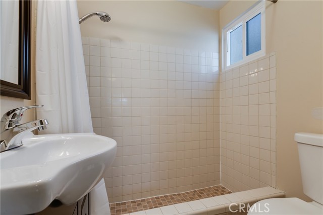 6171 Cleon Avenue, North Hollywood, California, 91606, United States, ,Residential,For Sale,6171 Cleon Avenue,1180800