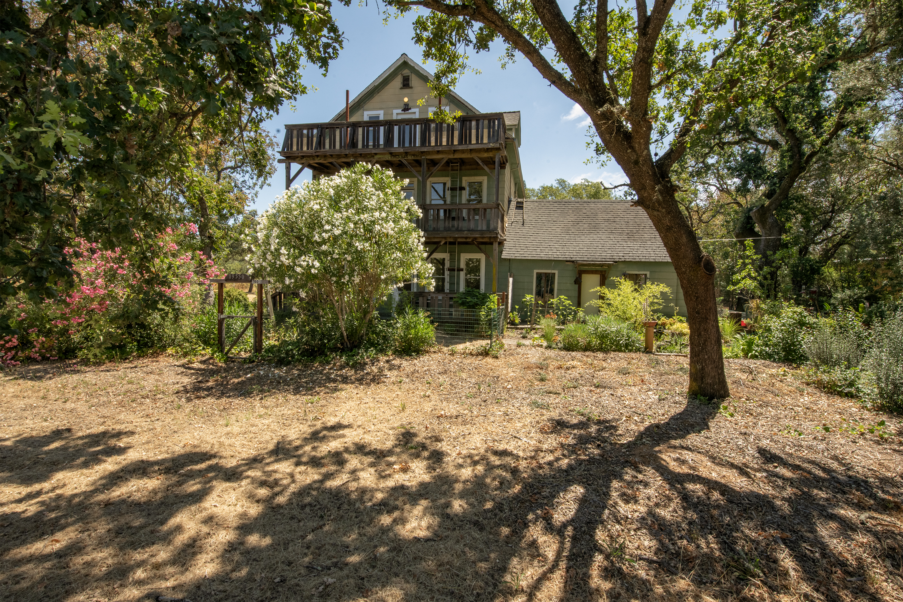  19550 8th St East - 物件實景