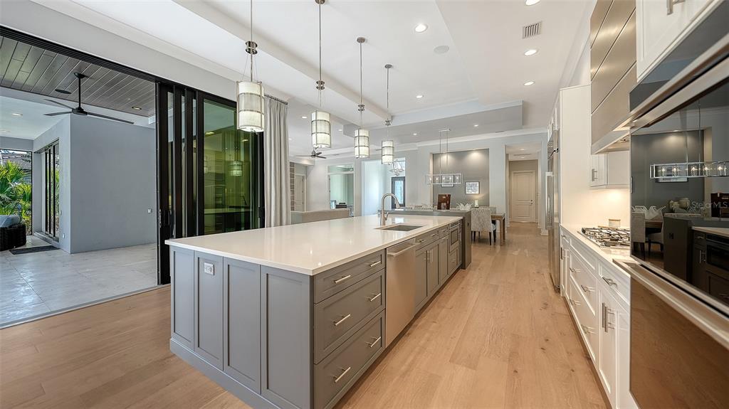 Sarasota, Florida, 34241, United States, 3 Bedrooms Bedrooms, ,3 BathroomsBathrooms,Residential,For Sale,1997346