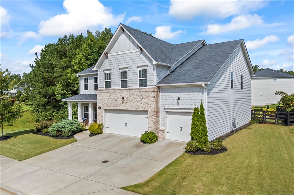 Cumming, Georgia, 30028, United States, 5 Bedrooms Bedrooms, ,4 BathroomsBathrooms,Residential,For Sale,1976985