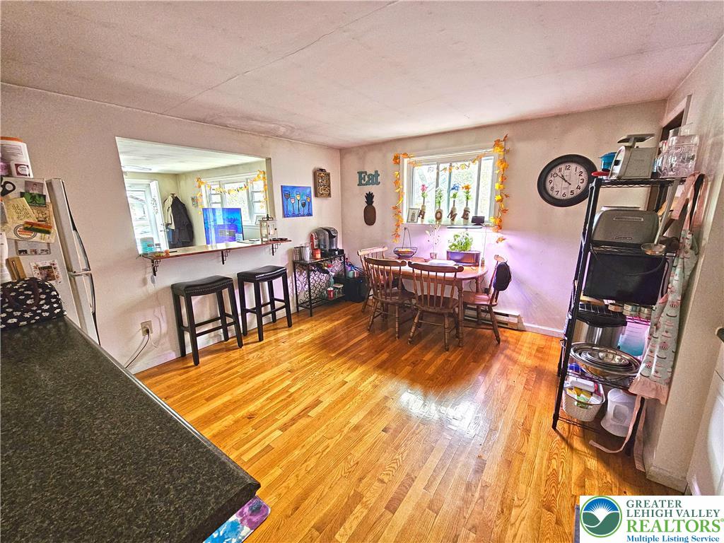 Lower Milford Twp, Pennsylvania, 18036, United States, 2 Bedrooms Bedrooms, ,3 BathroomsBathrooms,Residential,For Sale,1878567