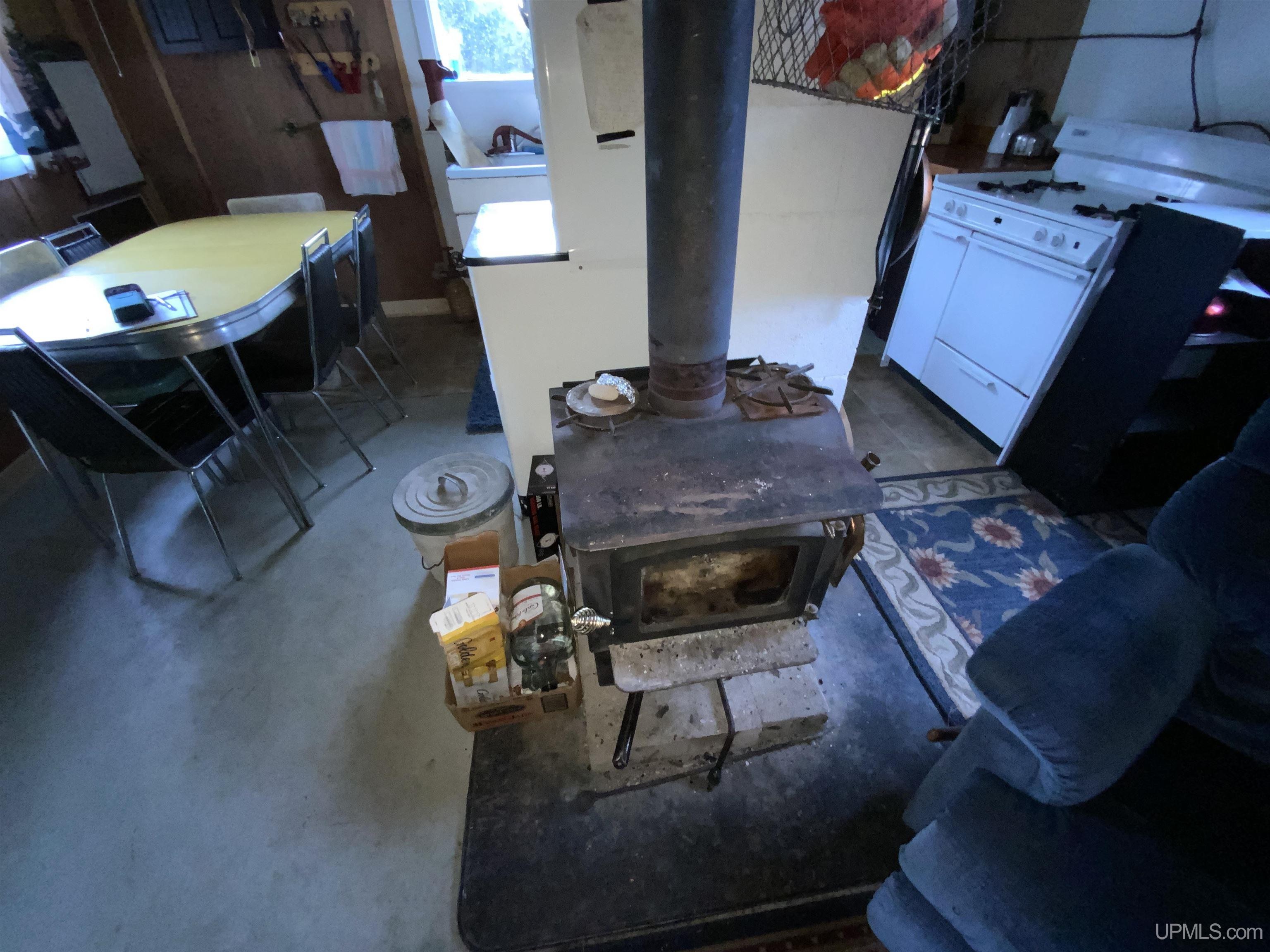 Michigamme, Michigan, 49861, United States, 4 Bedrooms Bedrooms, ,Residential,For Sale,1879057