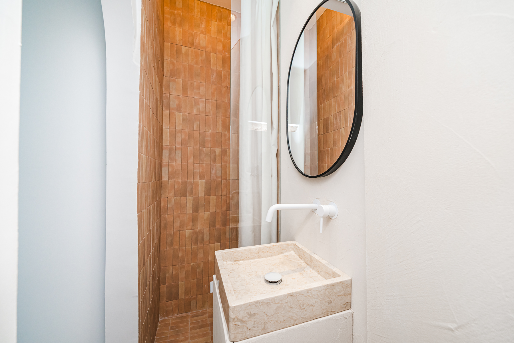  Brand new renovated flat with two balconies to Barrio de las Letras - 物件實景