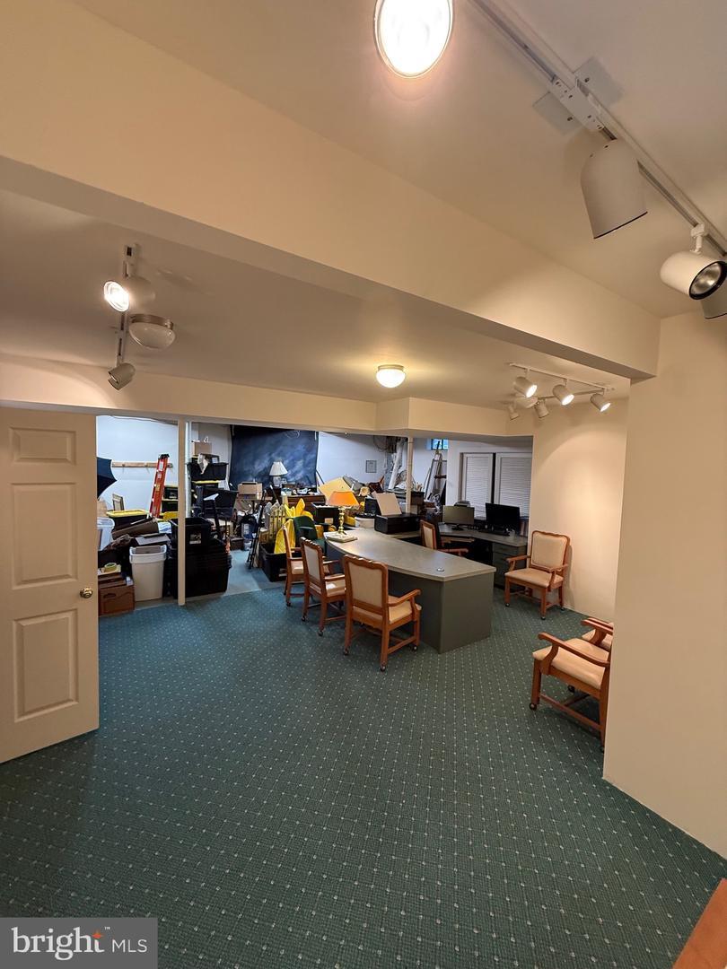 Upper Chichester, Pennsylvania, 19061, United States, 3 Bedrooms Bedrooms, ,4 BathroomsBathrooms,Residential,For Sale,1997797