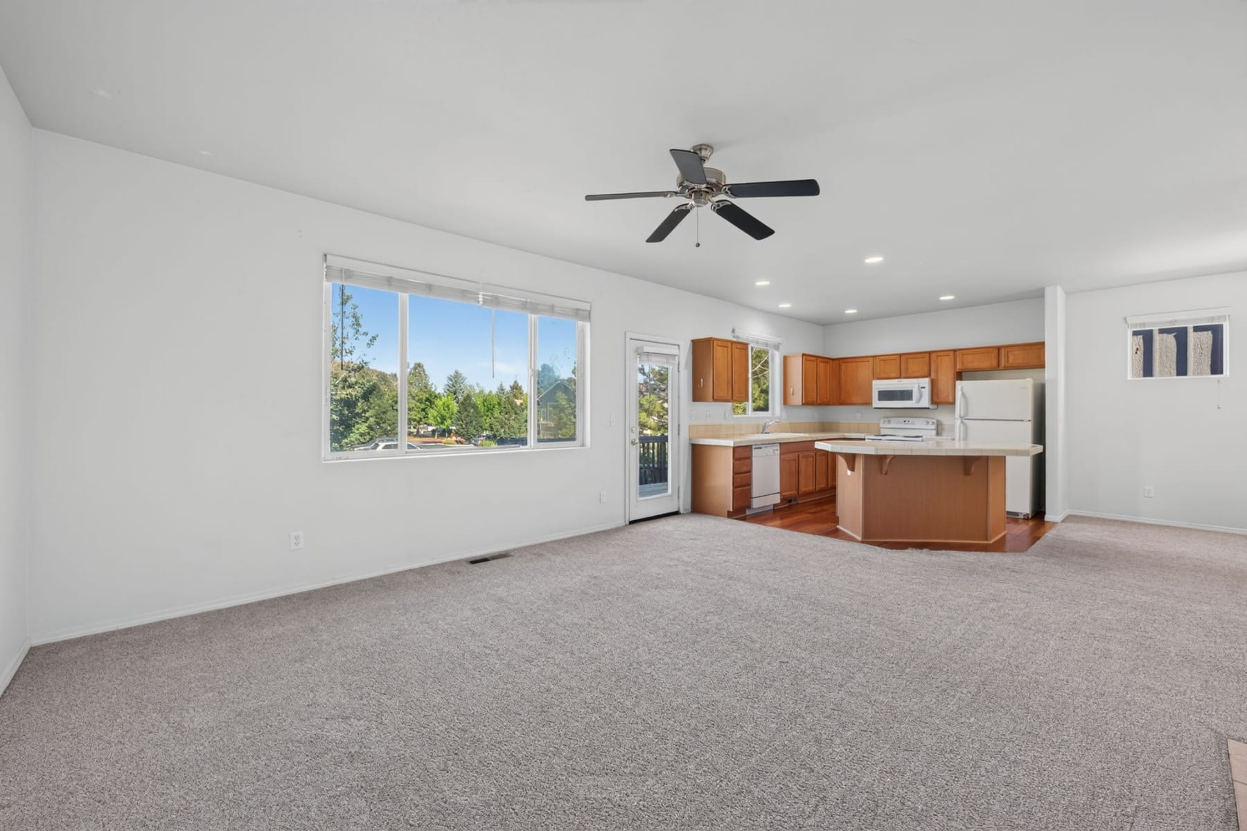  2836 NE Sedalia Loop Bend, OR 97701 - 物件實景