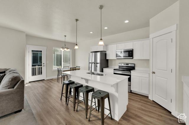 Vineyard, Utah, 84059, United States, 4 Bedrooms Bedrooms, ,4 BathroomsBathrooms,Residential,For Sale,1978509