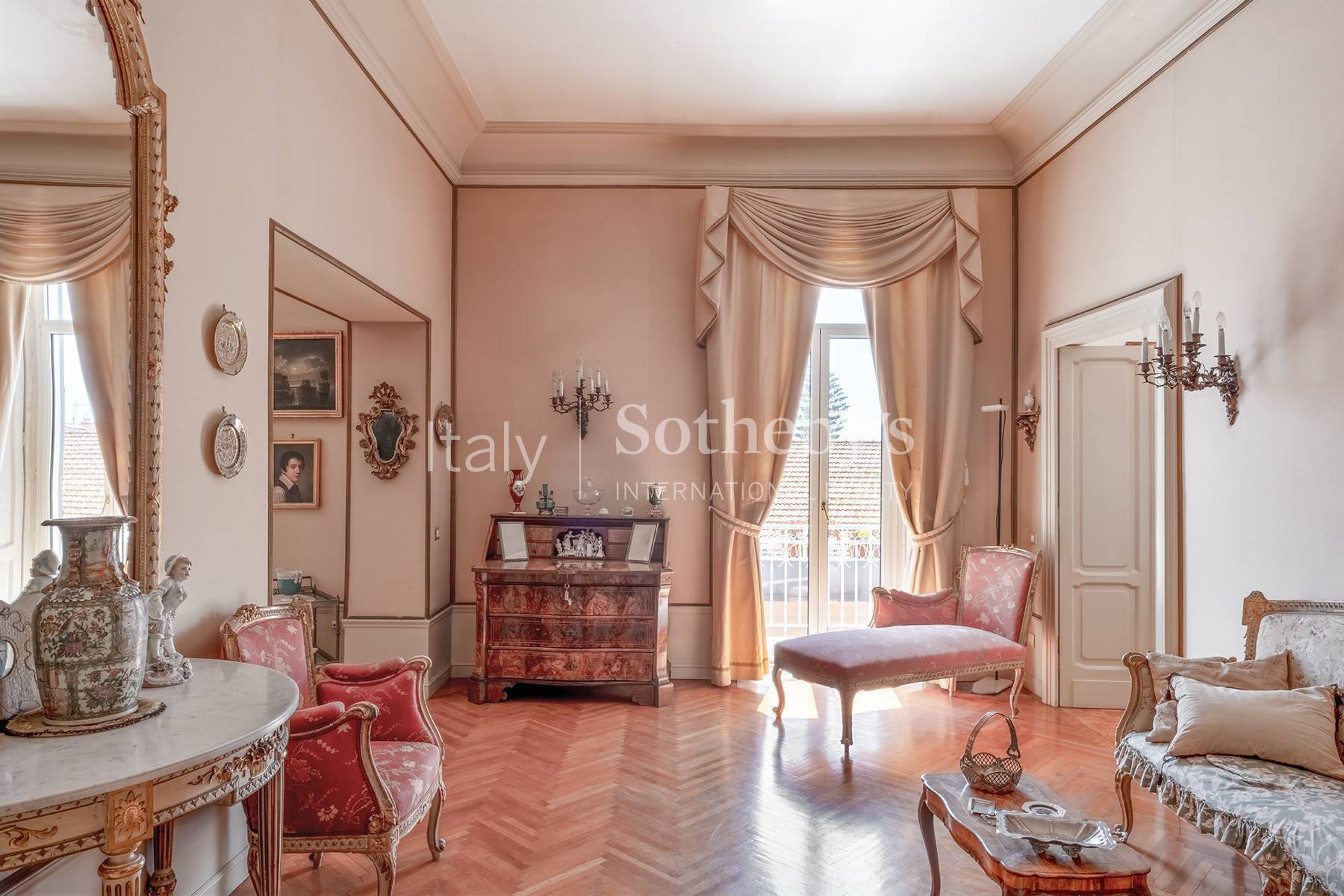  Bright apartment in Via del Rione Sirignano - 物件實景