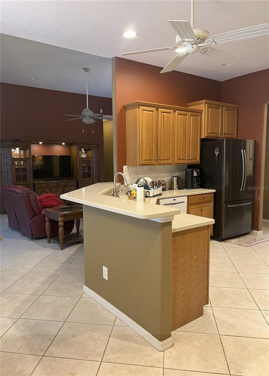 PALM BAY, Florida, 32909, United States, 4 Bedrooms Bedrooms, ,3 BathroomsBathrooms,Residential,For Sale,1978435