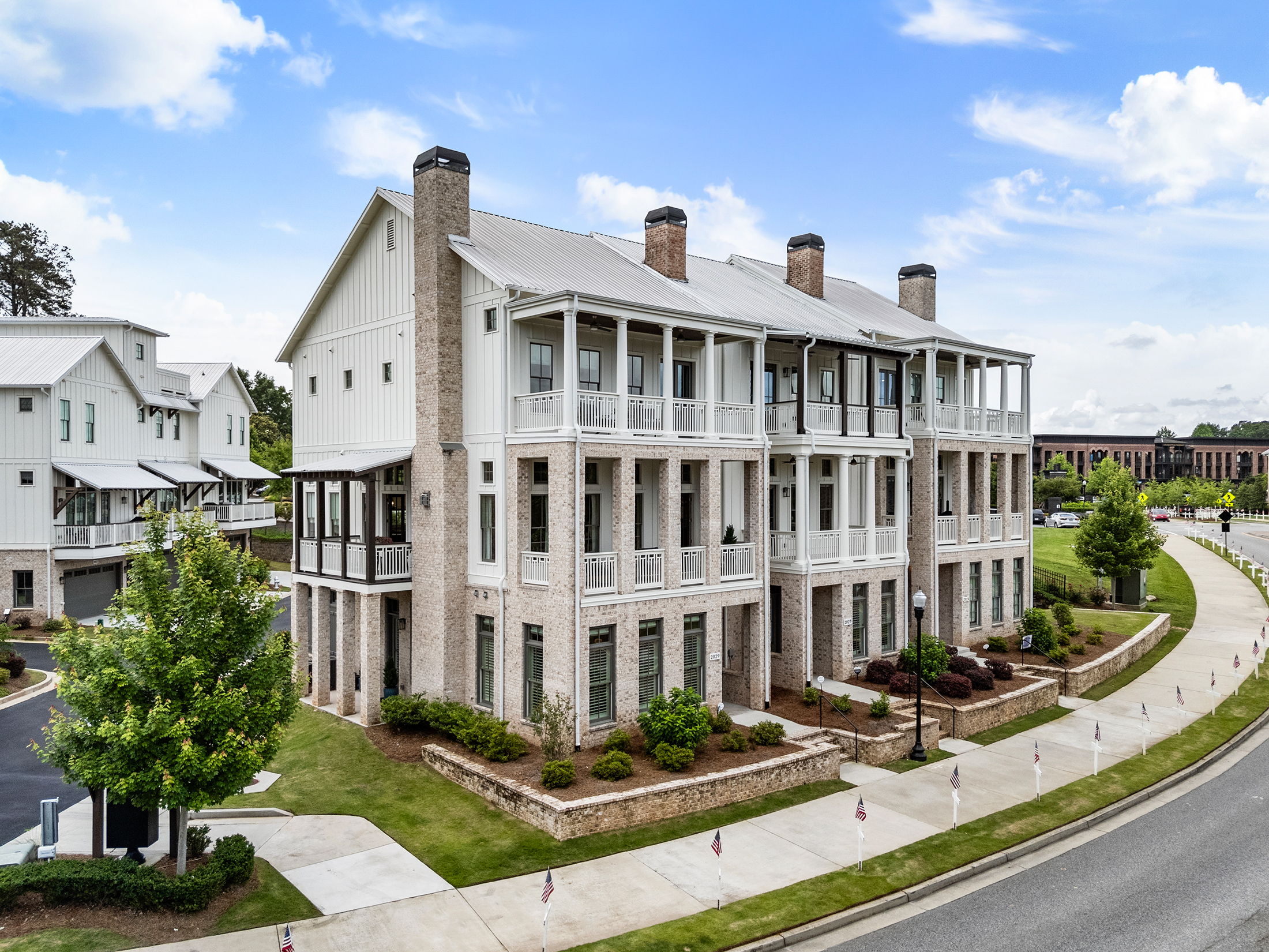 Charming Four-Level Townhome with Rooftop Retreat - 物件實景