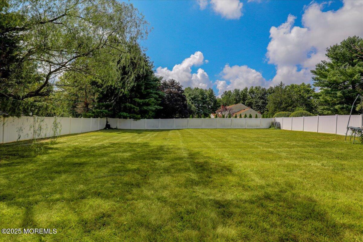 Freehold, New Jersey, 07728, United States, 5 Bedrooms Bedrooms, ,3 BathroomsBathrooms,Residential,For Sale,1914357