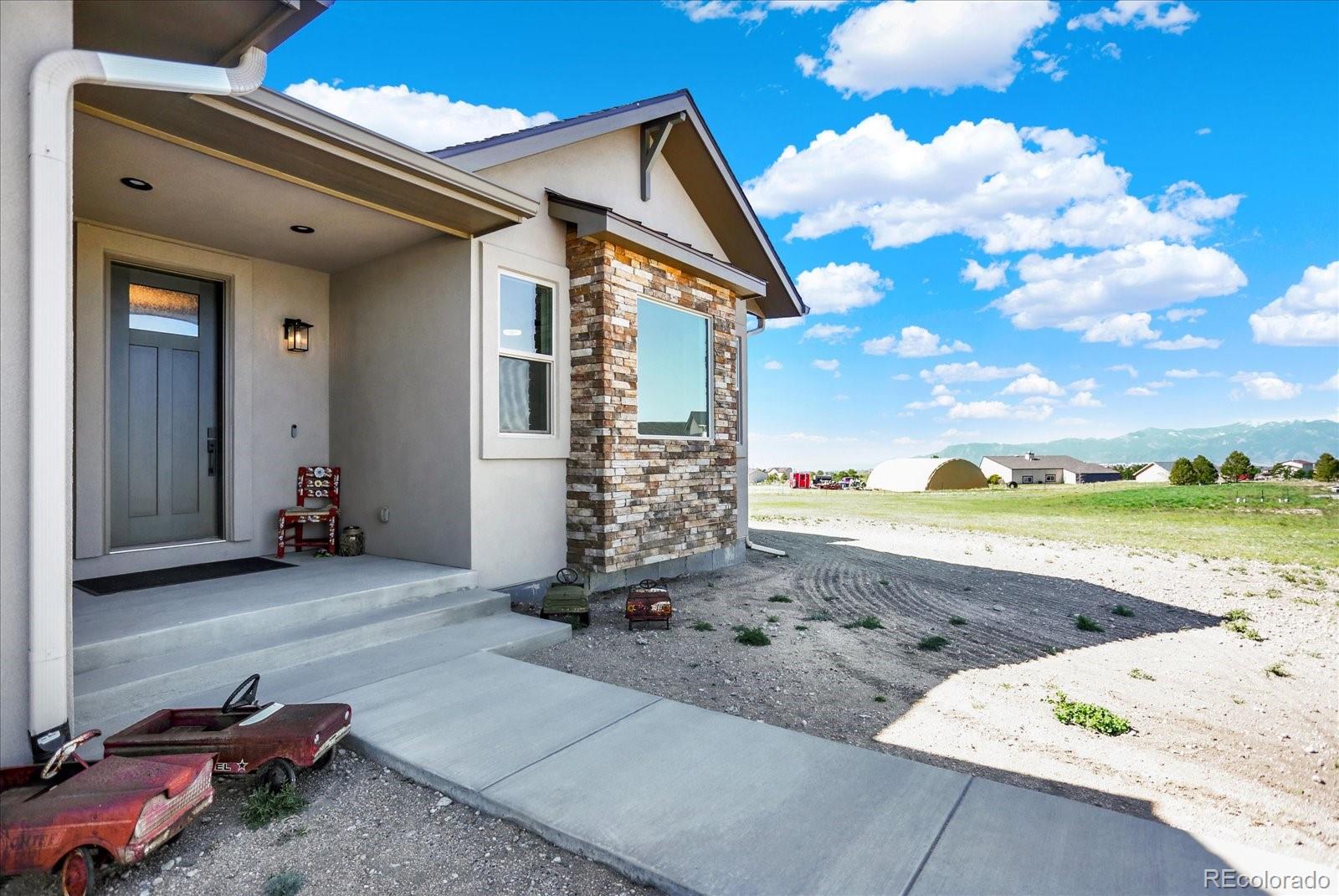 Colorado Springs, Colorado, 80908, United States, 4 Bedrooms Bedrooms, ,Residential,For Sale,1976551