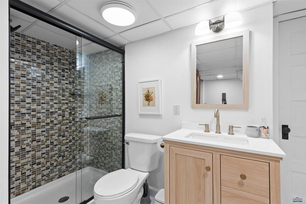 Rapid City, South Dakota, 57701, United States, 6 Bedrooms Bedrooms, ,3 BathroomsBathrooms,Residential,For Sale,1979556