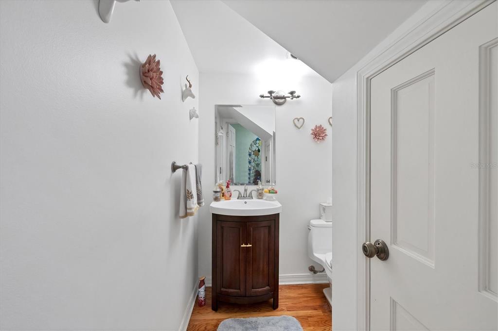 Tampa, Florida, 33629, United States, 4 Bedrooms Bedrooms, ,3 BathroomsBathrooms,Residential,For Sale,1885727
