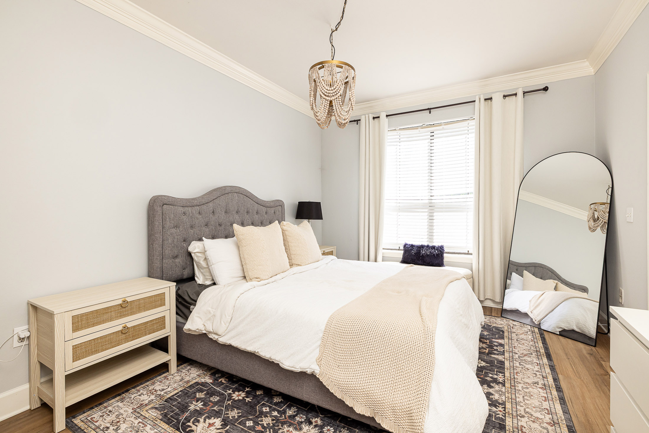  Beautiful One Bedroom Condo in a Sought-after Community - 物件實景