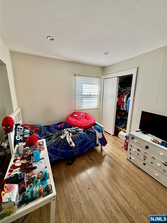 Clifton, New Jersey, 07014, United States, 4 Bedrooms Bedrooms, ,3 BathroomsBathrooms,Residential,For Sale,1937697