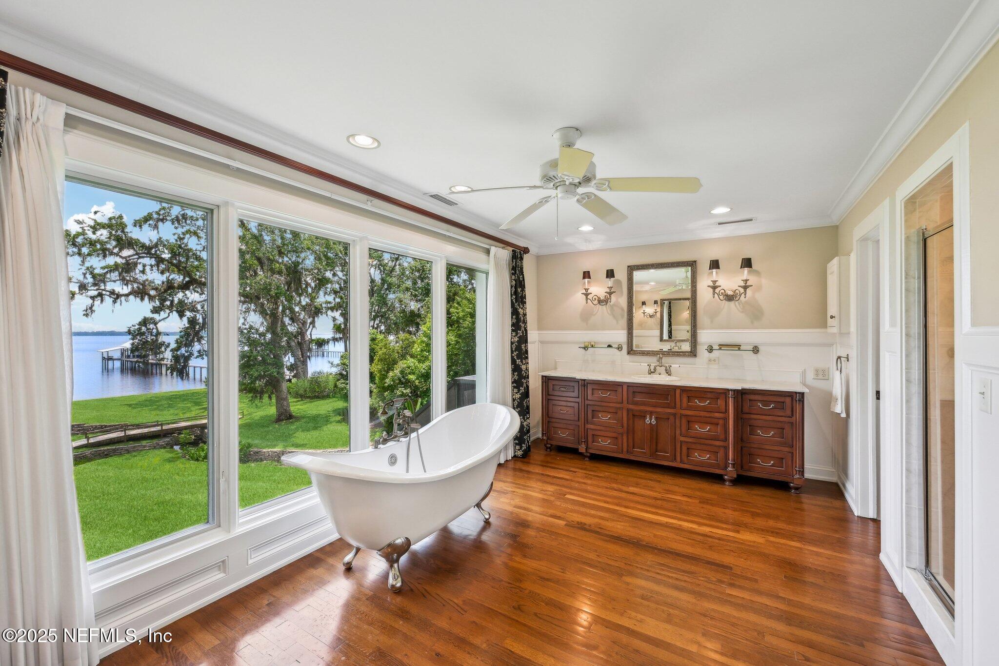 Orange Park, Florida, 32073, United States, 5 Bedrooms Bedrooms, ,9 BathroomsBathrooms,Residential,For Sale,1847140