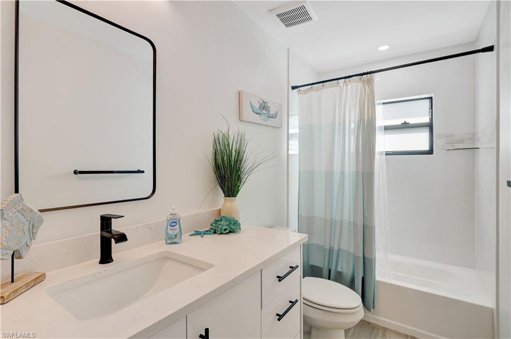 Cape Coral, Florida, 33993, United States, 4 Bedrooms Bedrooms, ,3 BathroomsBathrooms,Residential,For Sale,1804286