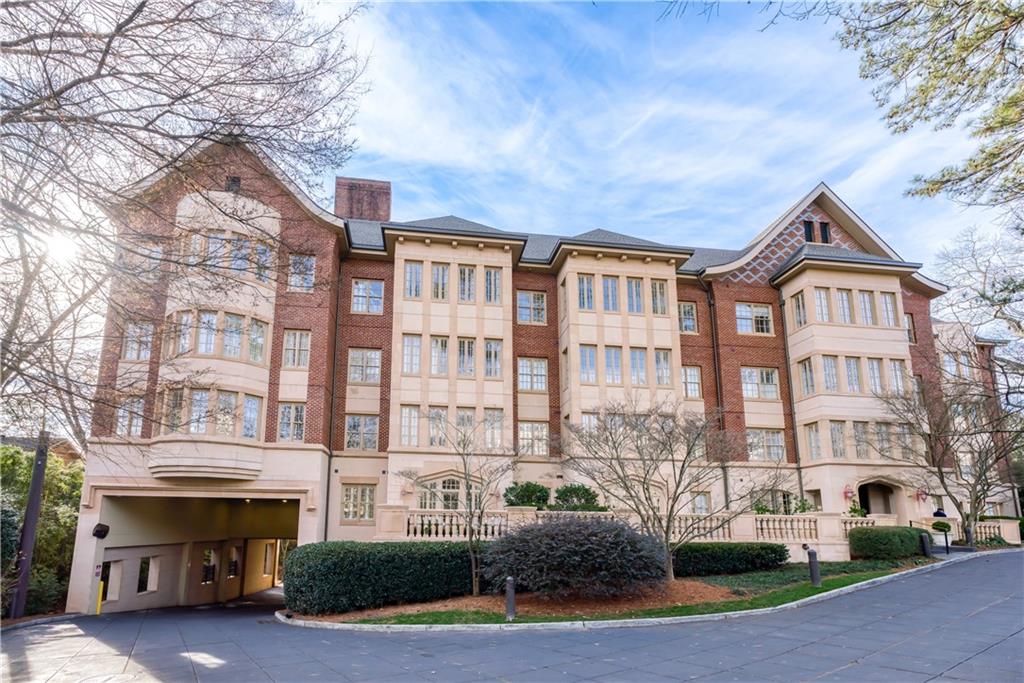 Atlanta, Georgia, 30307, United States, 3 Bedrooms Bedrooms, ,3 BathroomsBathrooms,Residential,For Sale,1901800