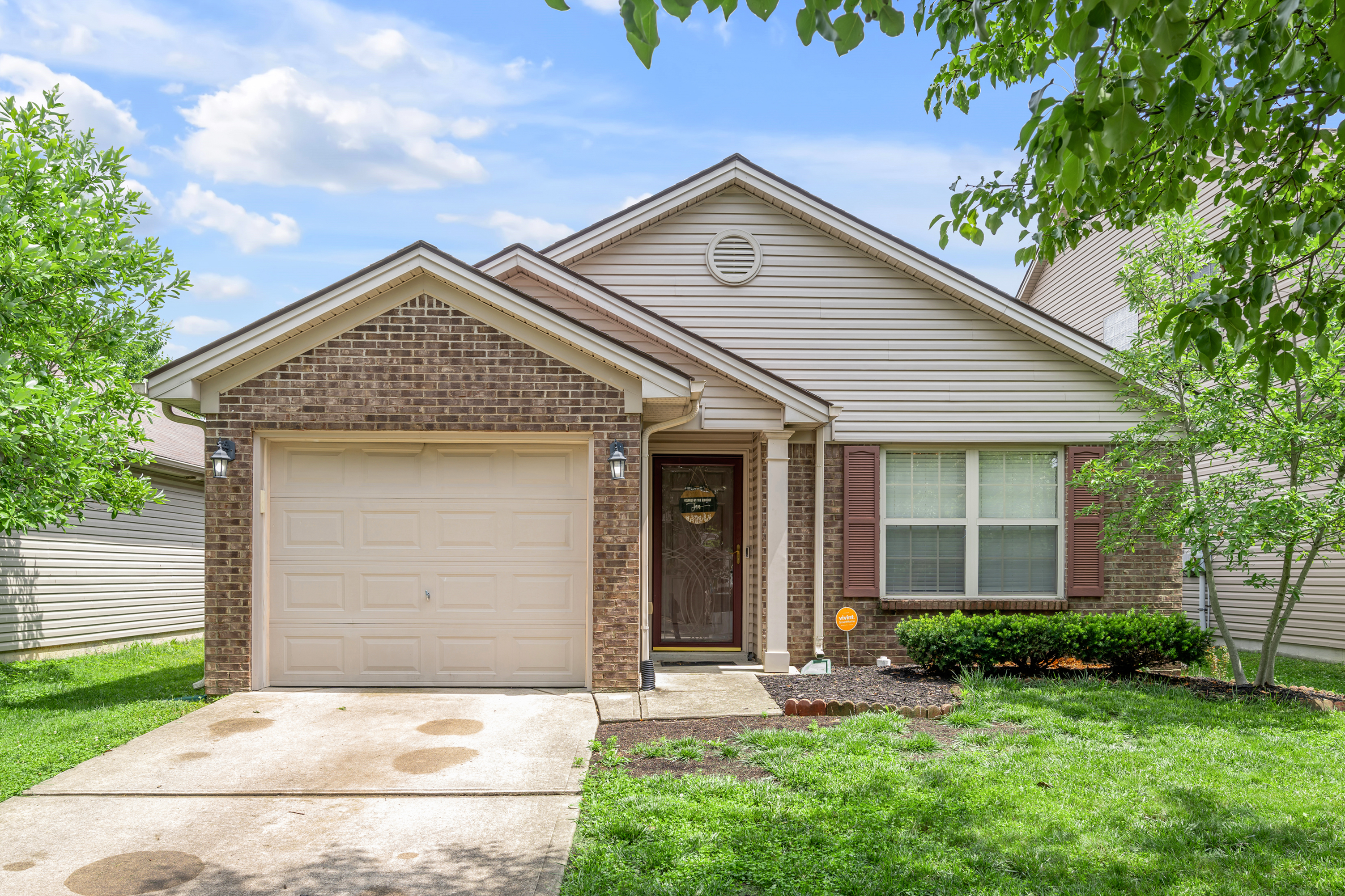  944 Winding Oak Trail - 物件實景