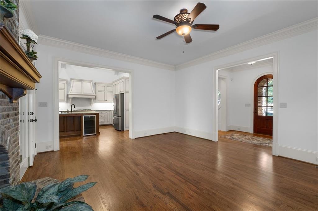 Decatur, Georgia, 30033, United States, 4 Bedrooms Bedrooms, ,4 BathroomsBathrooms,Residential,For Sale,1989134