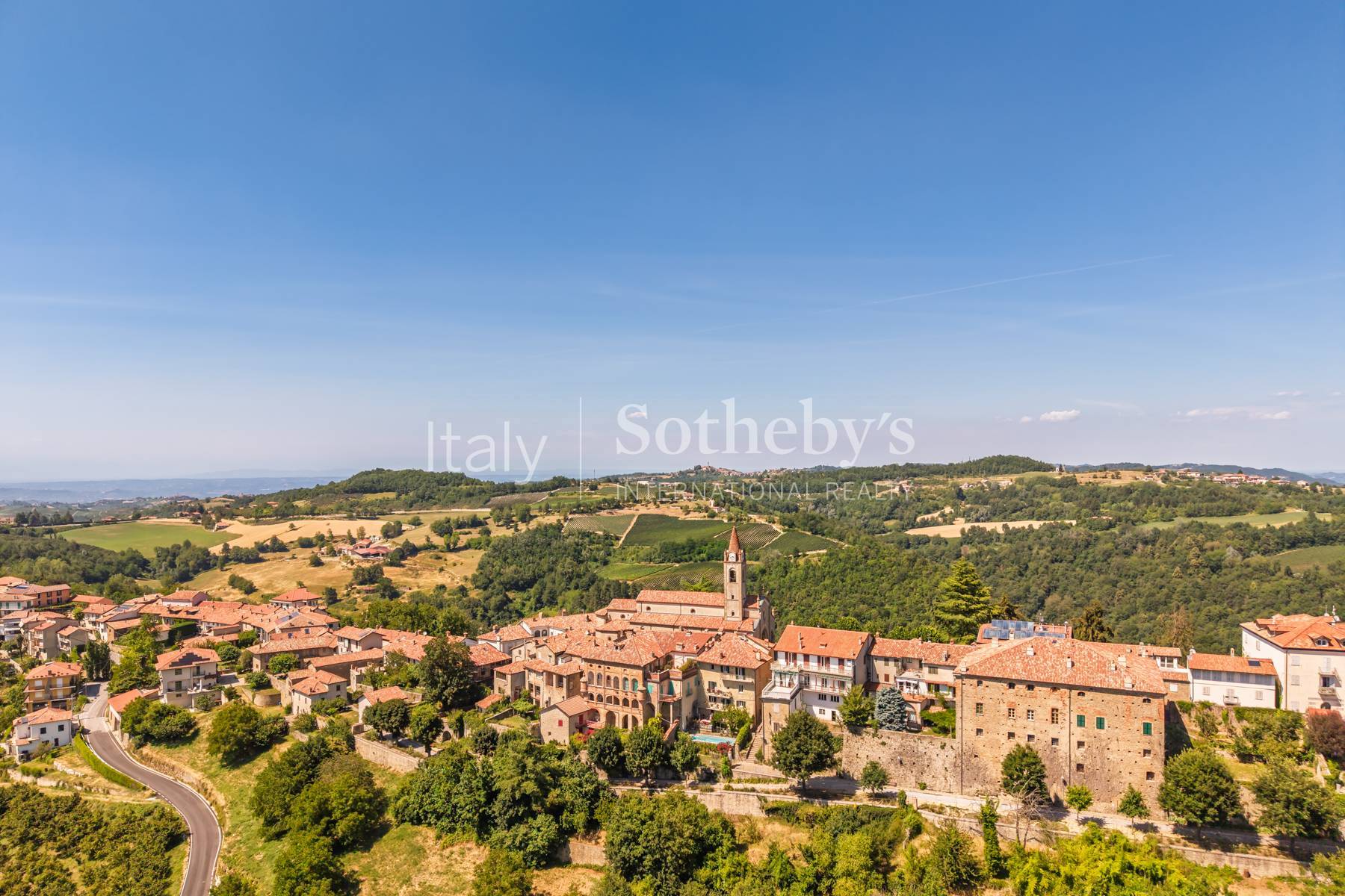  Charming Residence with Swimming Pool in the Heart of Alta Langa - 物件實景