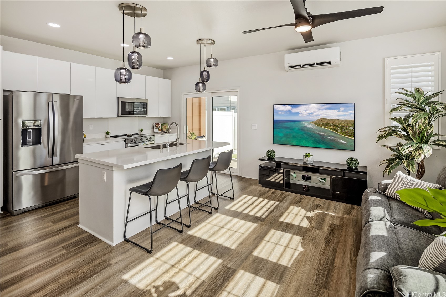 Ewa Beach, Hawaii, 96706, United States, 3 Bedrooms Bedrooms, ,3 BathroomsBathrooms,Residential,For Sale,1987921