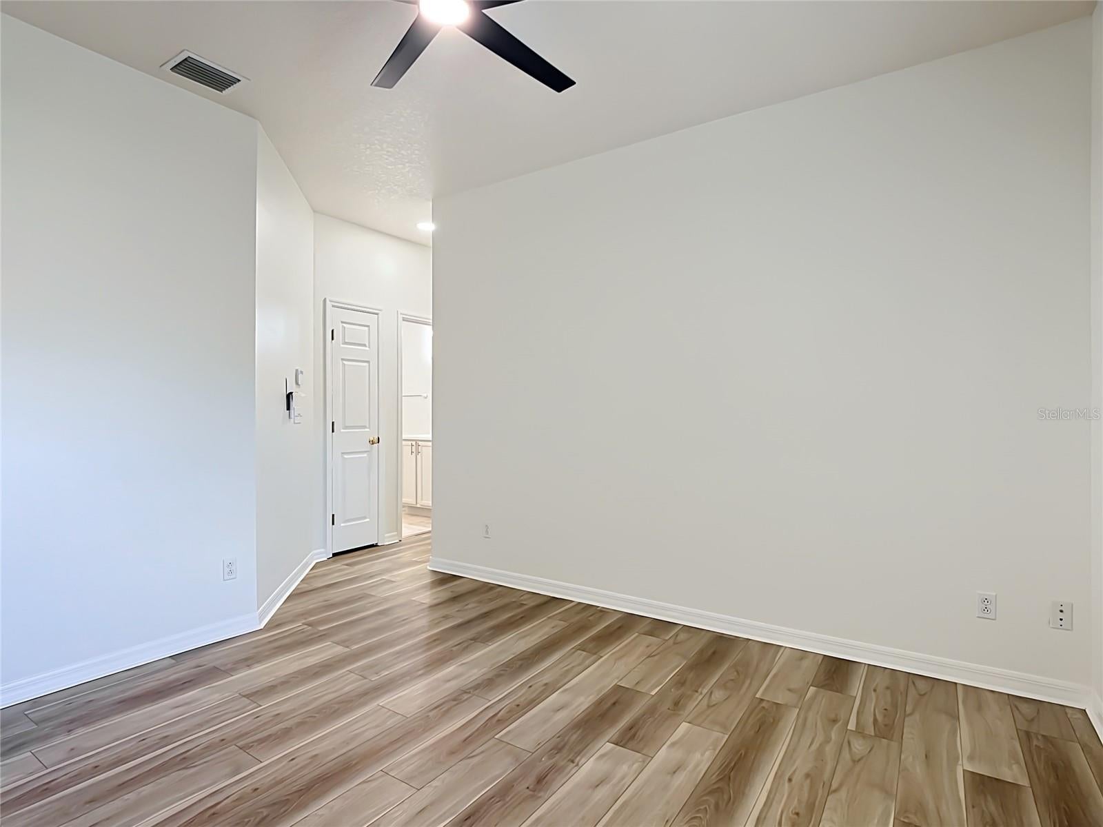 ST CLOUD, Florida, 34771, United States, 4 Bedrooms Bedrooms, ,3 BathroomsBathrooms,Residential,For Sale,2048111