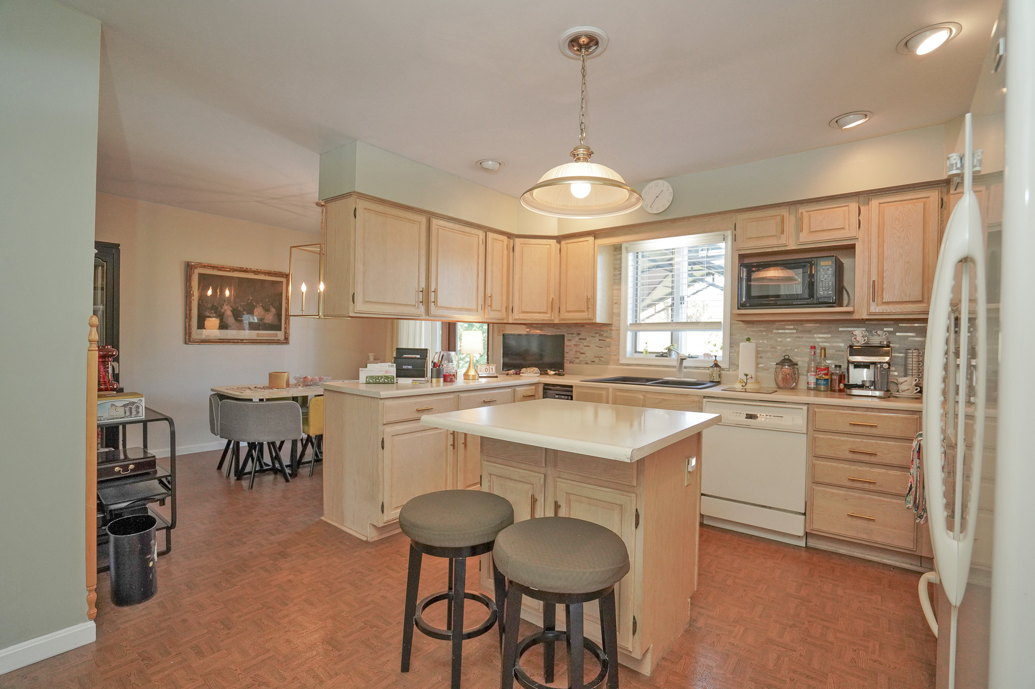 Tamaqua, Pennsylvania, 18252, United States, 4 Bedrooms Bedrooms, ,3 BathroomsBathrooms,Residential,For Sale,1980068