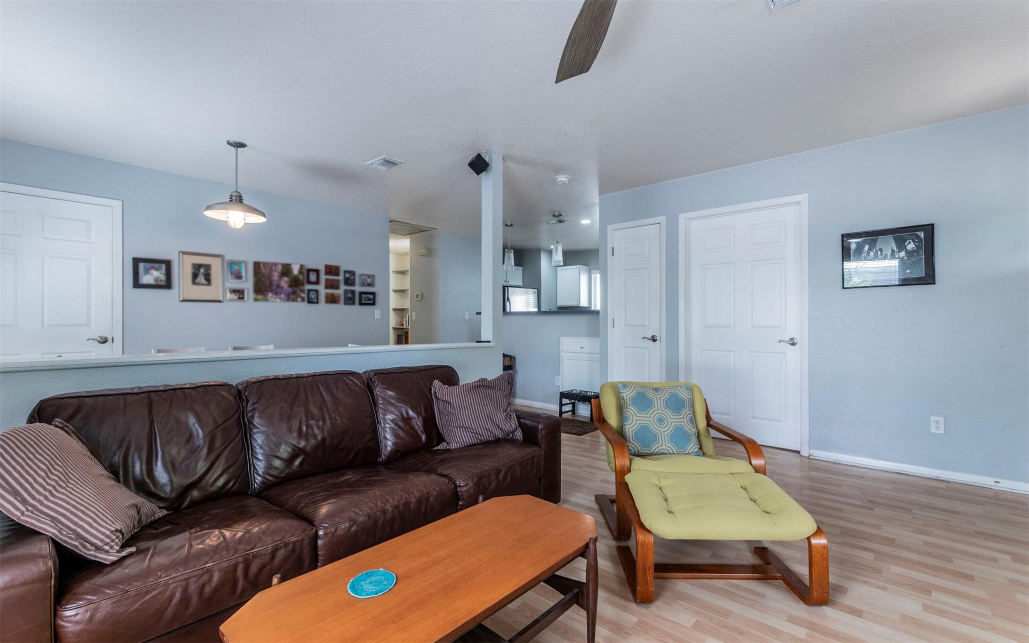Austin, Texas, 78702, United States, 3 Bedrooms Bedrooms, ,1 BathroomBathrooms,Residential,For Sale,1887406