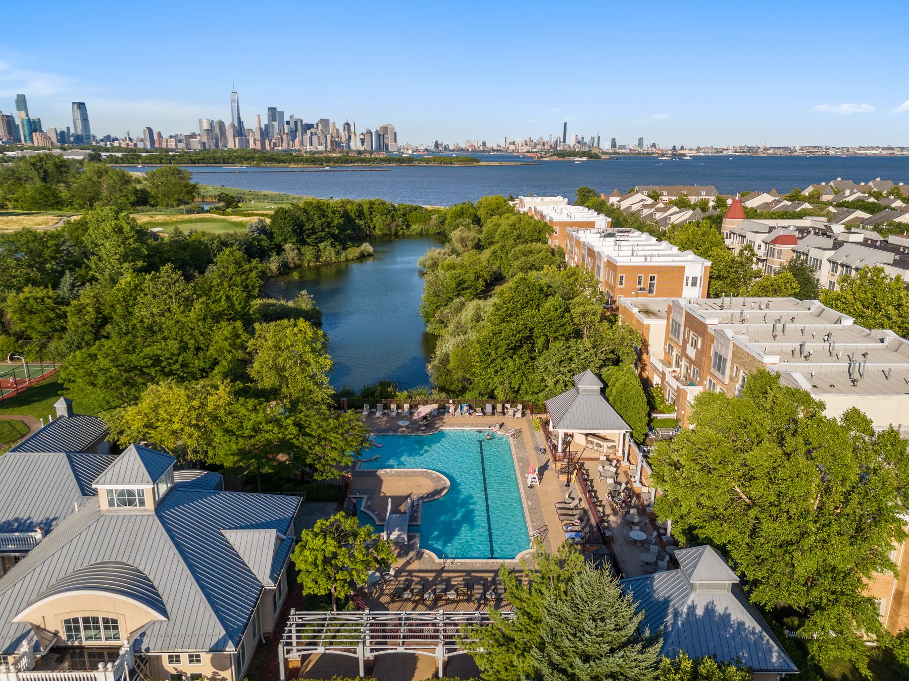  204 Shearwater Court West, unit 12, Jersey City, NJ 07305 - 物件實景