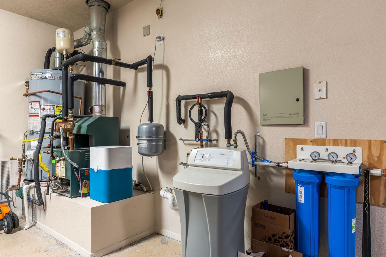 Albuquerque, New Mexico, 87114, United States, 3 Bedrooms Bedrooms, ,3 BathroomsBathrooms,Residential,For Sale,1996892