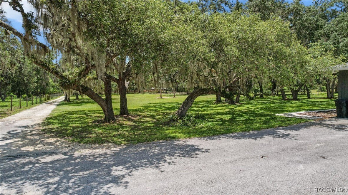 Hernando, Florida, 34442, United States, 5 Bedrooms Bedrooms, ,3 BathroomsBathrooms,Residential,For Sale,1869727