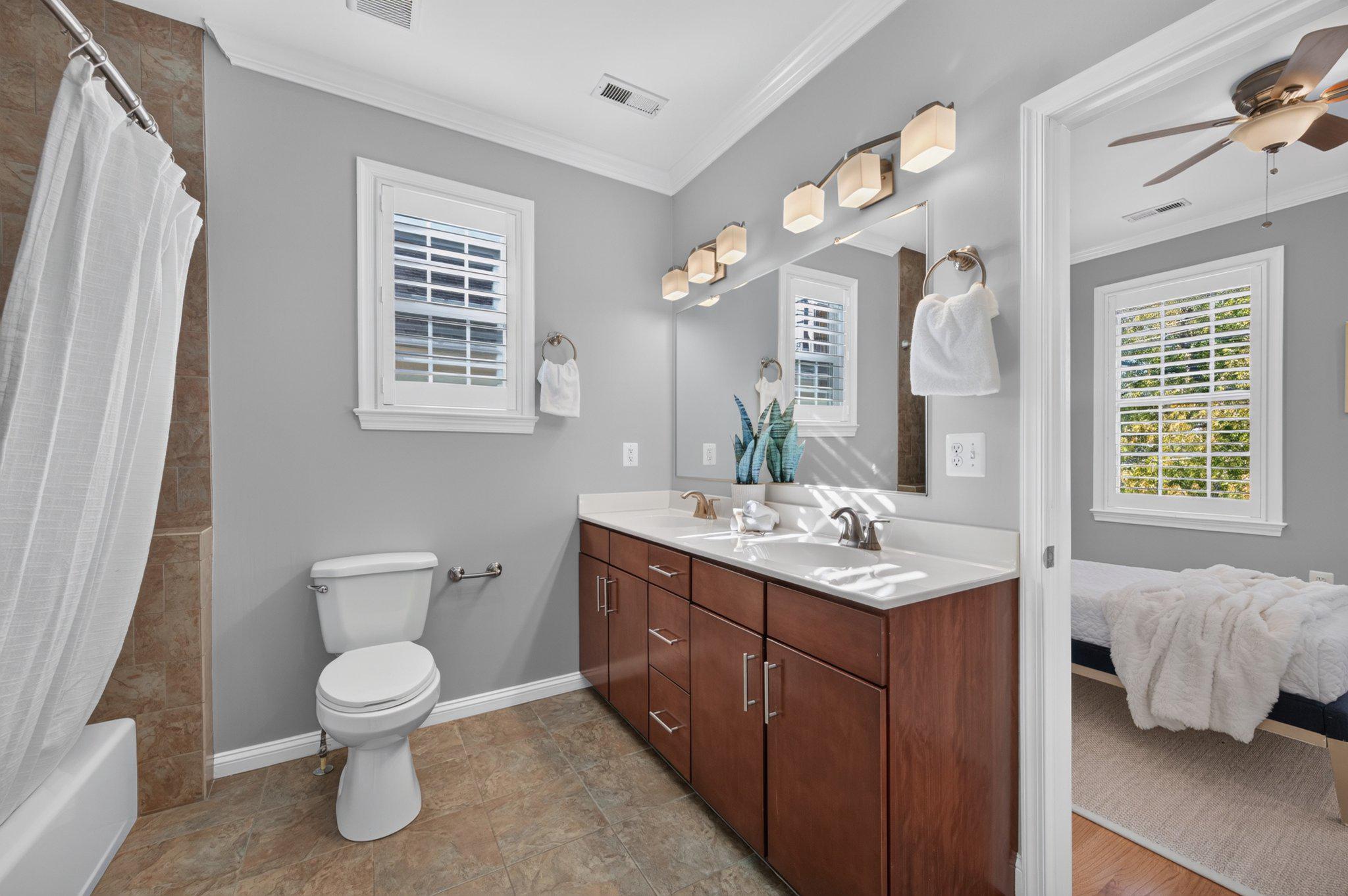  17 E Reed Avenue, Alexandria, VA, 22305 - 物件實景