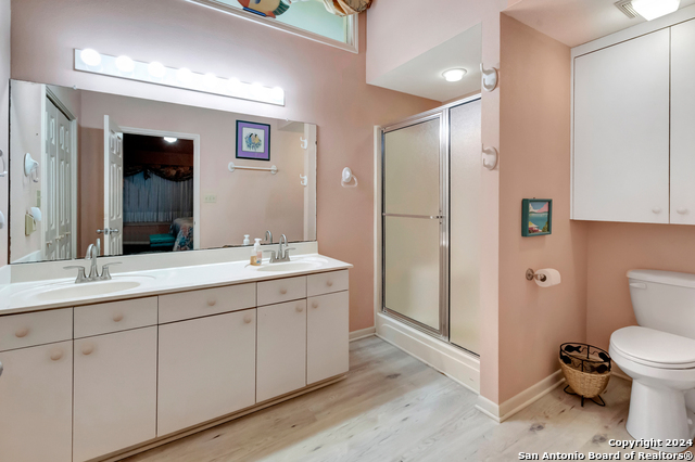 504 S 12th Street, Port O'Connor, Texas, 77982, United States, 5 Bedrooms Bedrooms, ,4 BathroomsBathrooms,Residential,For Sale,504 S 12th Street,1680870