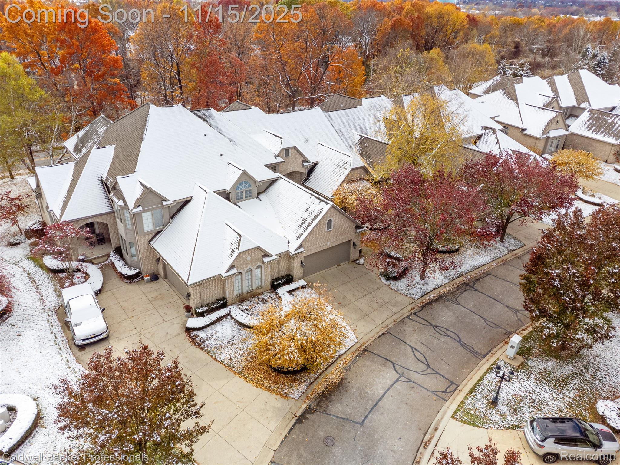 Clarkston, Michigan, 48348, United States, 4 Bedrooms Bedrooms, ,4 BathroomsBathrooms,Residential,For Sale,1992858