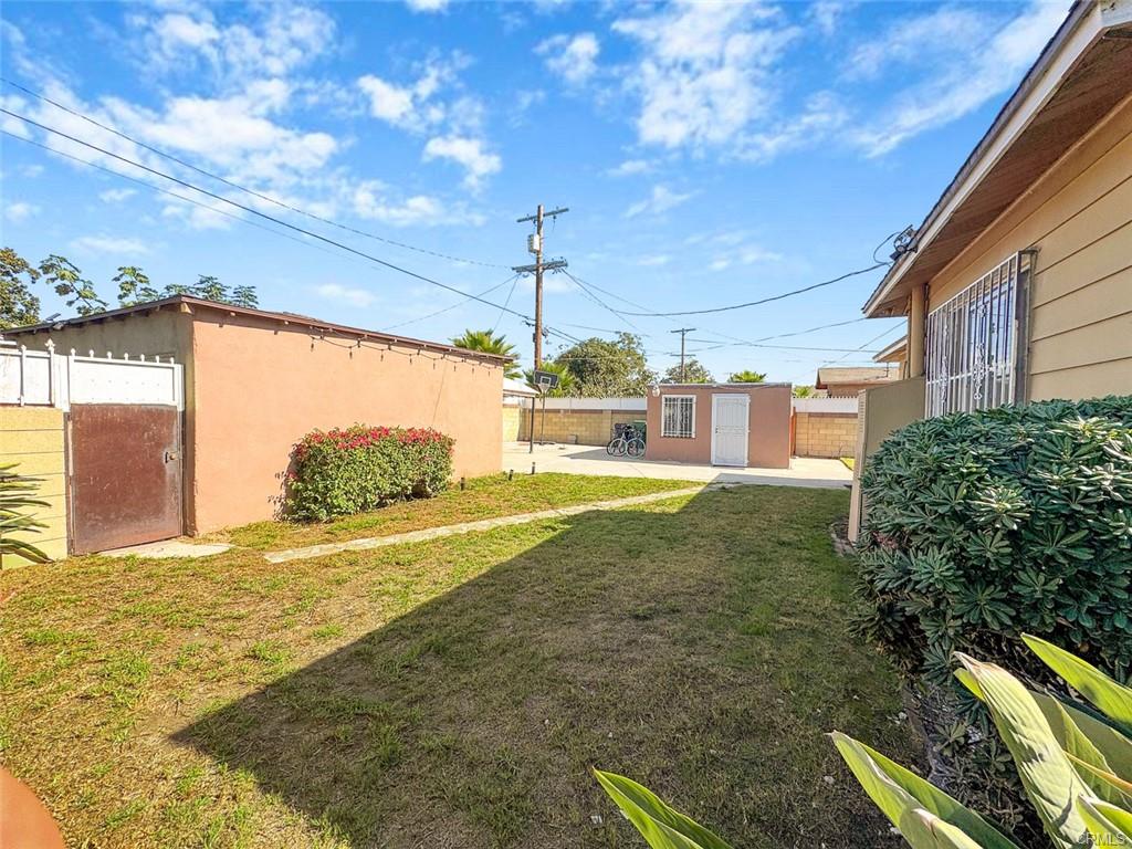 Los Angeles, California, 90002, United States, 3 Bedrooms Bedrooms, ,1 BathroomBathrooms,Residential,For Sale,2008604