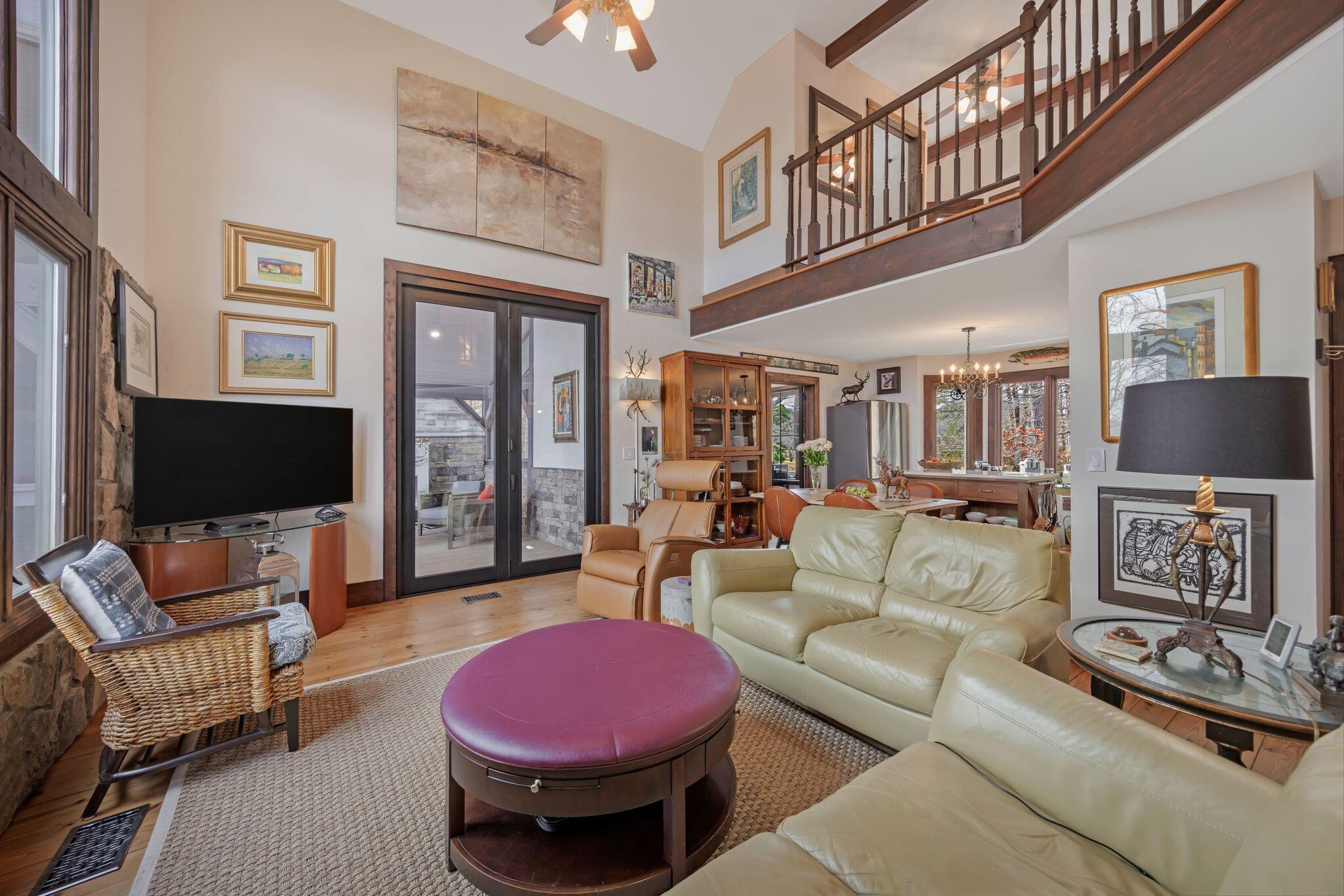 Rising Fawn, Georgia, 30738, United States, 2 Bedrooms Bedrooms, ,2 BathroomsBathrooms,Residential,For Sale,1995389