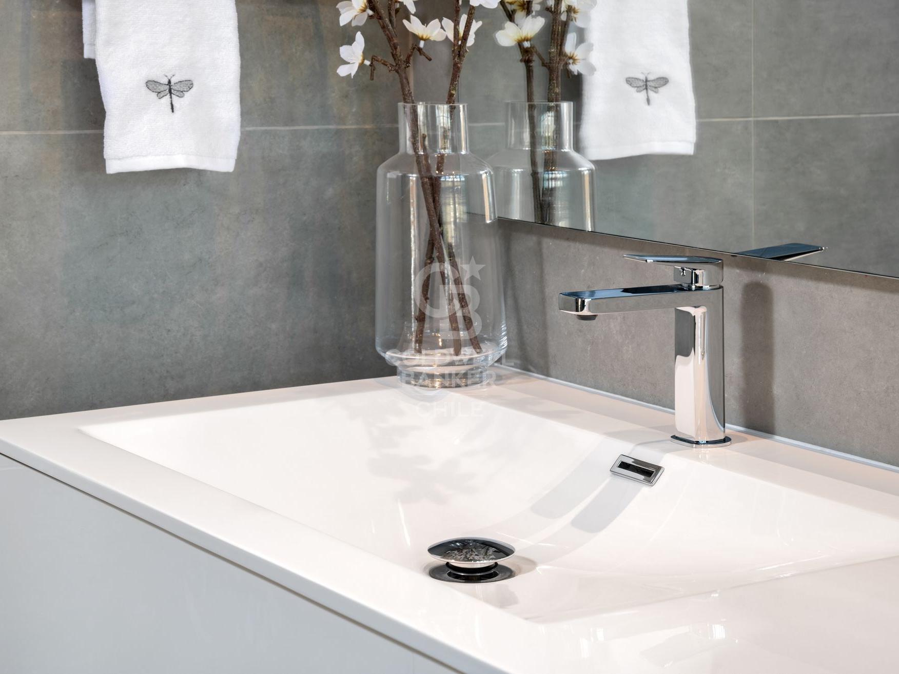 Vitacura, Chile, 3 Bedrooms Bedrooms, ,3 BathroomsBathrooms,Residential,For Sale,1818450