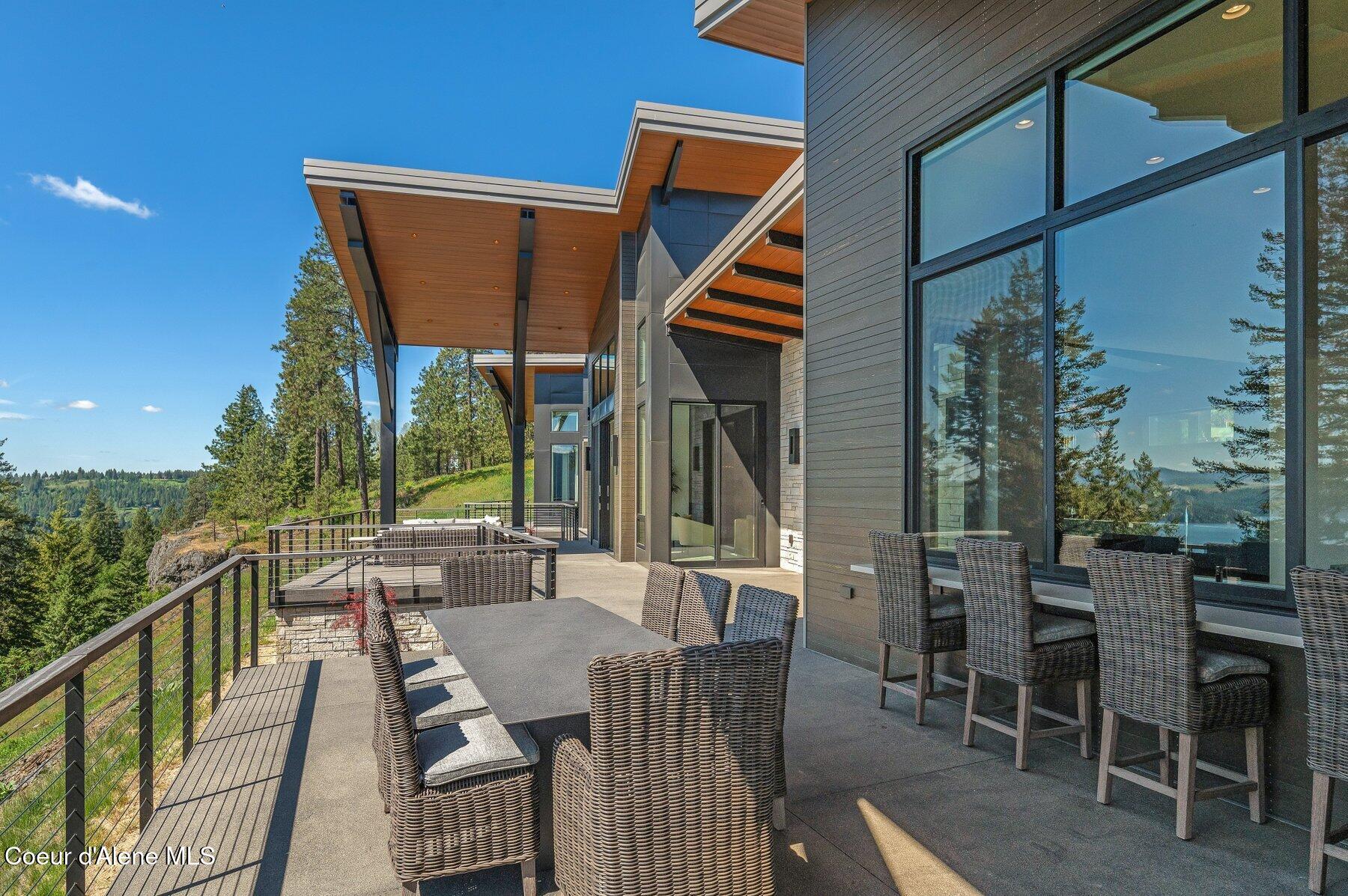 Coeur D'alene, Idaho, 83814, United States, 3 Bedrooms Bedrooms, ,2 BathroomsBathrooms,Residential,For Sale,1926176