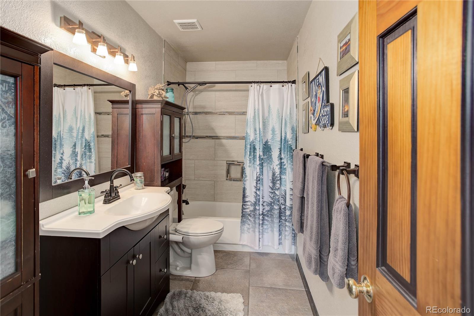 Bailey, Colorado, 80421, United States, 3 Bedrooms Bedrooms, ,1 BathroomBathrooms,Residential,For Sale,1826346