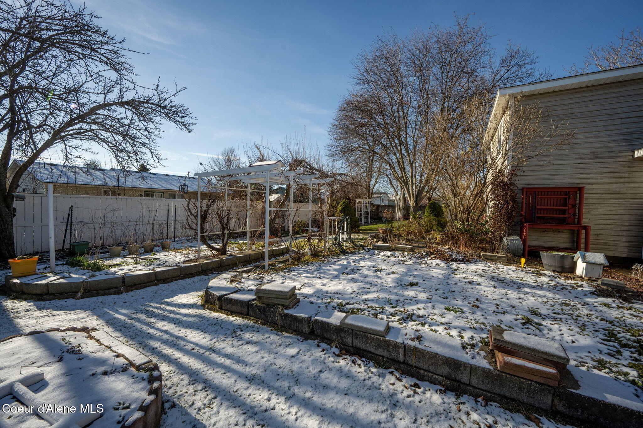 Rathdrum, Idaho, 83858, United States, 4 Bedrooms Bedrooms, ,3 BathroomsBathrooms,Residential,For Sale,2011357