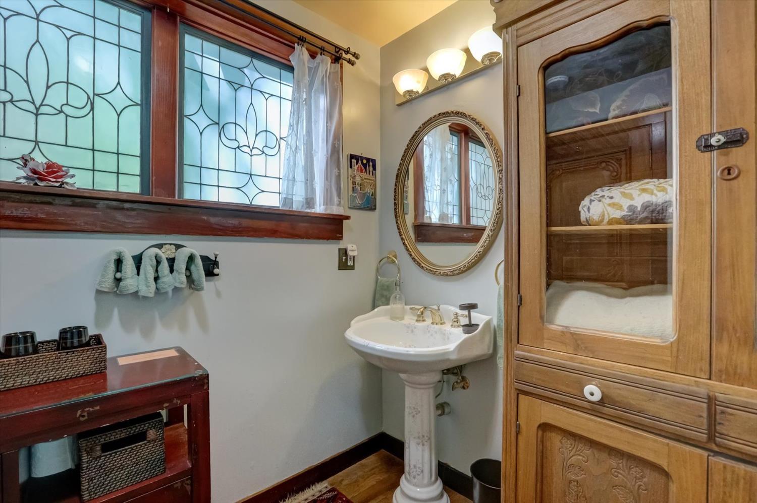 Nevada City, California, 95959, United States, 2 Bedrooms Bedrooms, ,2 BathroomsBathrooms,Residential,For Sale,1835500