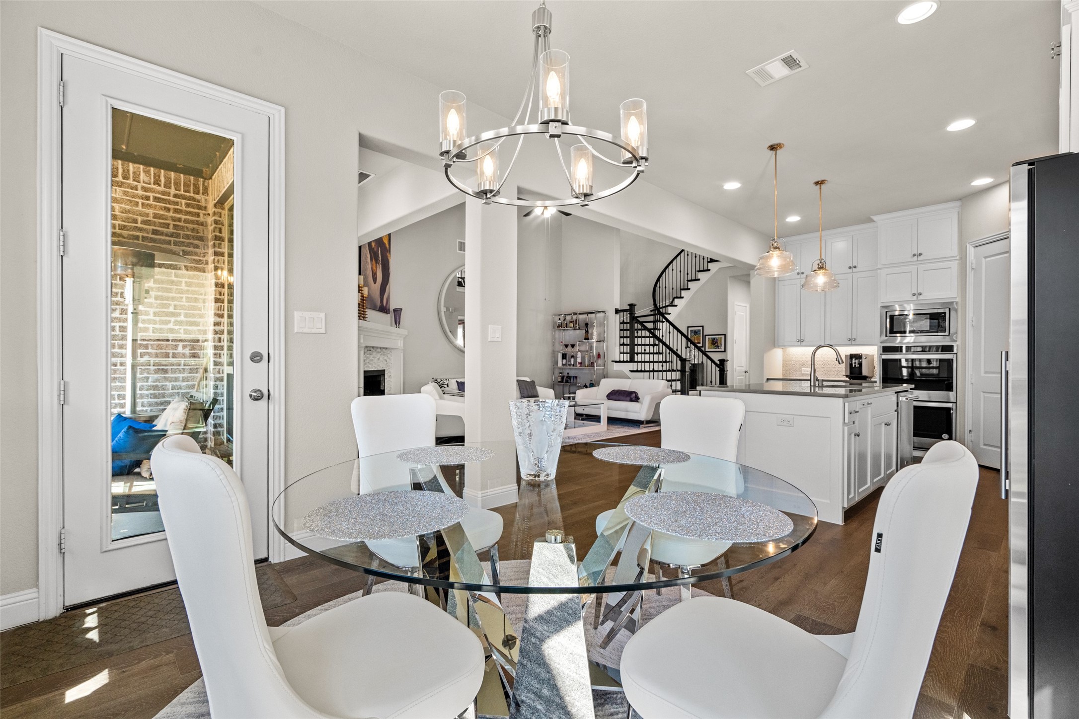 The Colony, Texas, 75056, United States, 4 Bedrooms Bedrooms, ,5 BathroomsBathrooms,Residential,For Sale,1991900