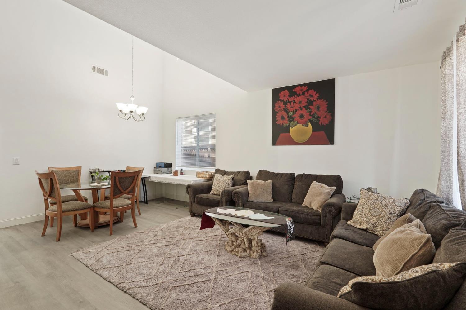 Antioch, California, 94531, United States, 6 Bedrooms Bedrooms, ,3 BathroomsBathrooms,Residential,For Sale,2005490