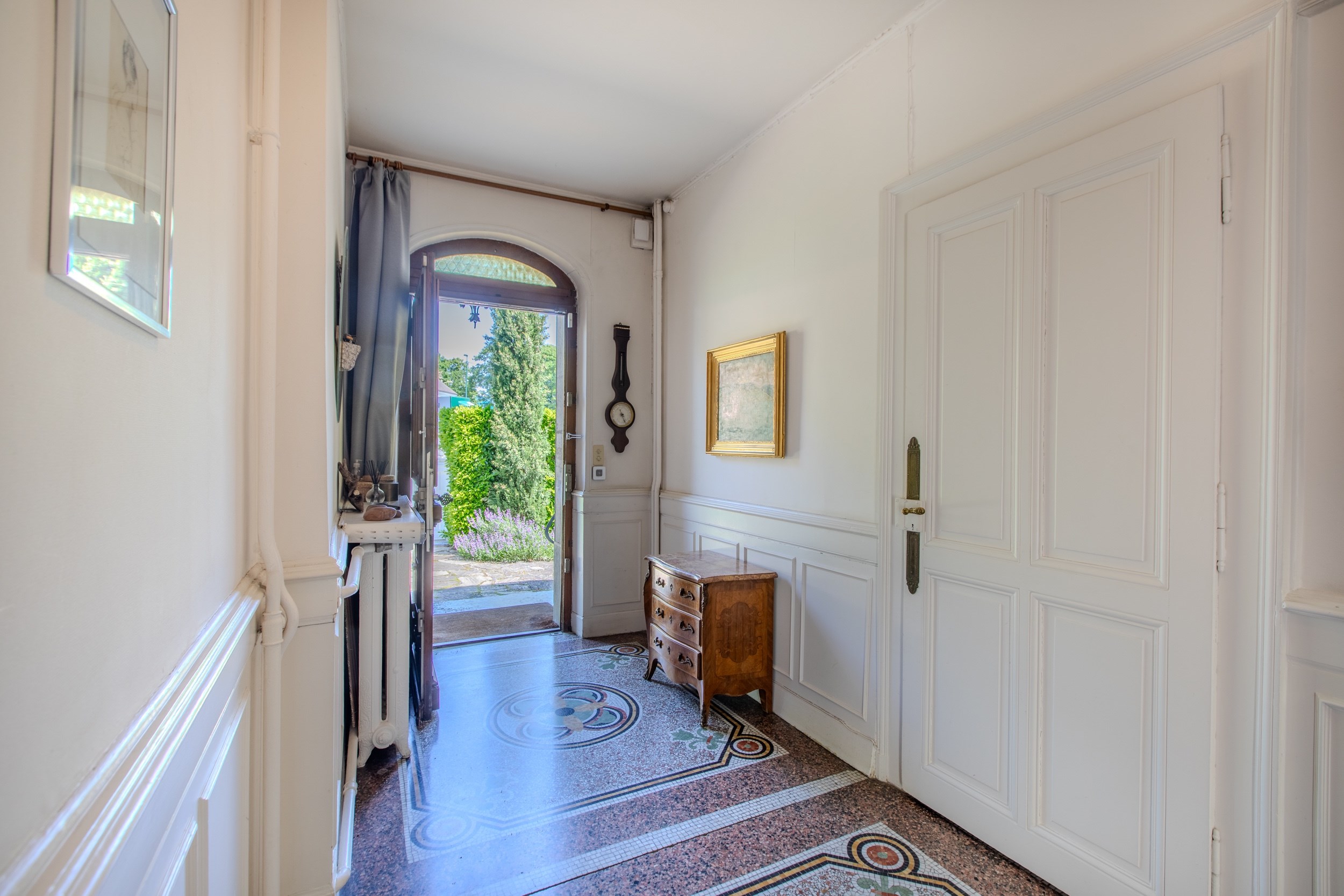  Master house in Saint Julien en Genevois - 物件實景