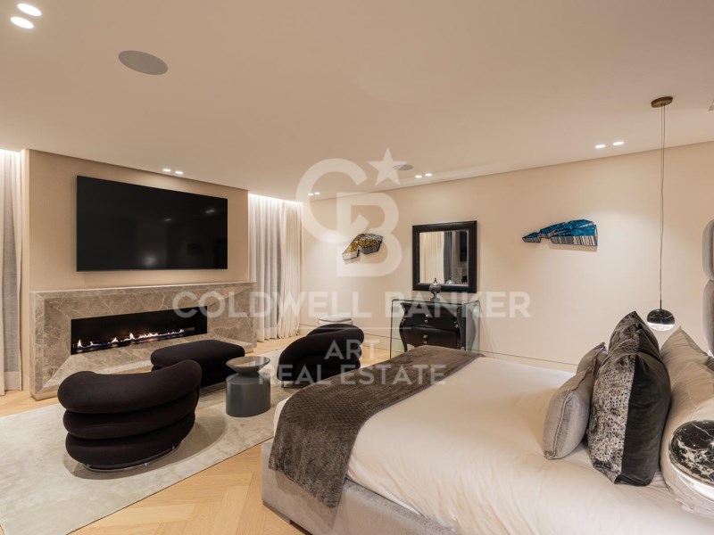 Marbella, Andalusia, ES, 5 Bedrooms Bedrooms, ,6 BathroomsBathrooms,Residential,For Sale,1984936