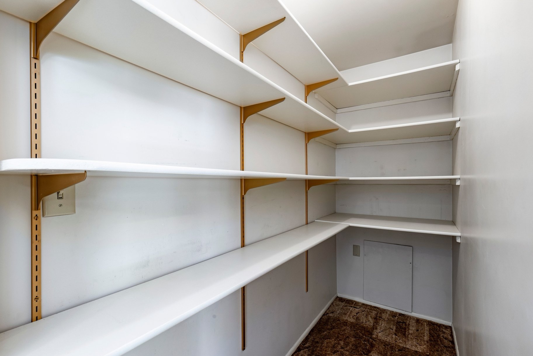  Solid Olympus Cove 2 Story With Mountain and Valley Views - 物件實景