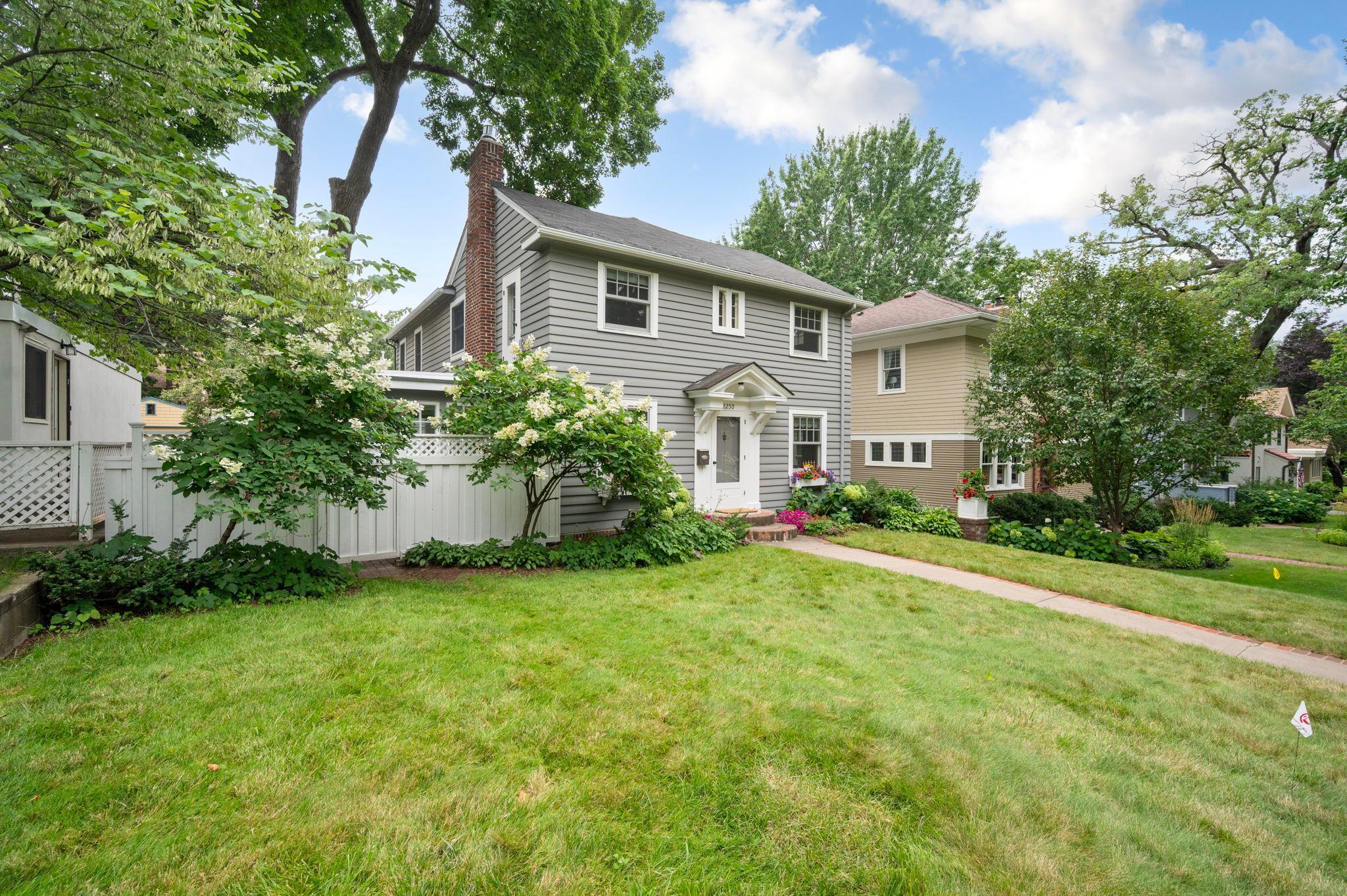 Saint Paul, Minnesota, 55105, United States, 4 Bedrooms Bedrooms, ,2 BathroomsBathrooms,Residential,For Sale,1919554
